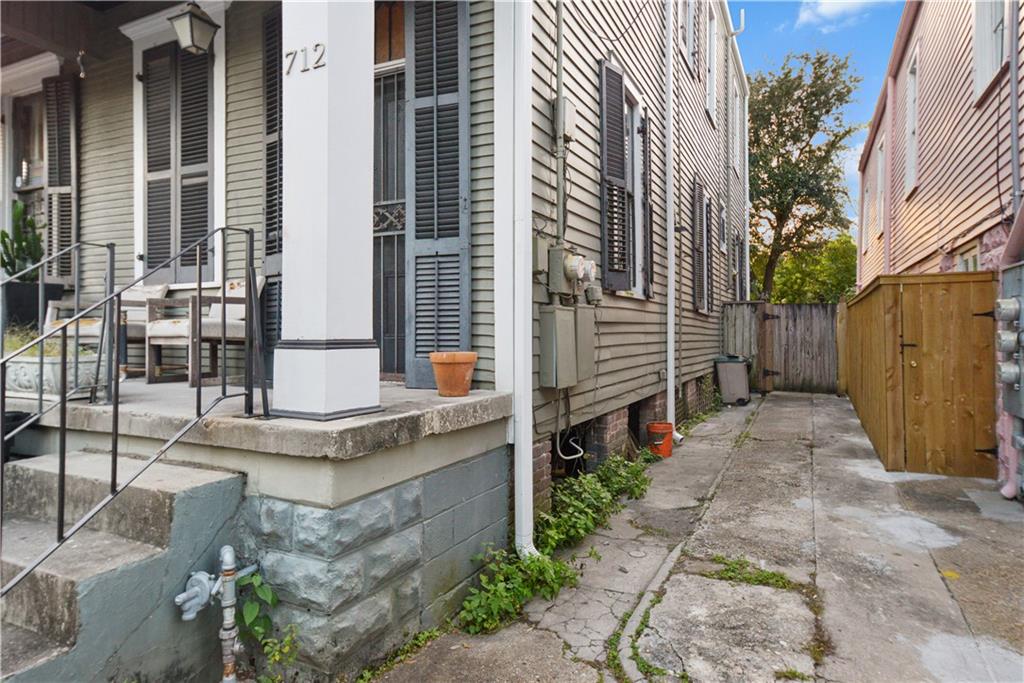 710 12 Marigny Street, New Orleans, Louisiana image 25