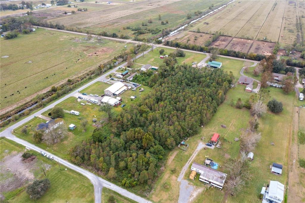 Tate Street, Raceland, Louisiana image 6