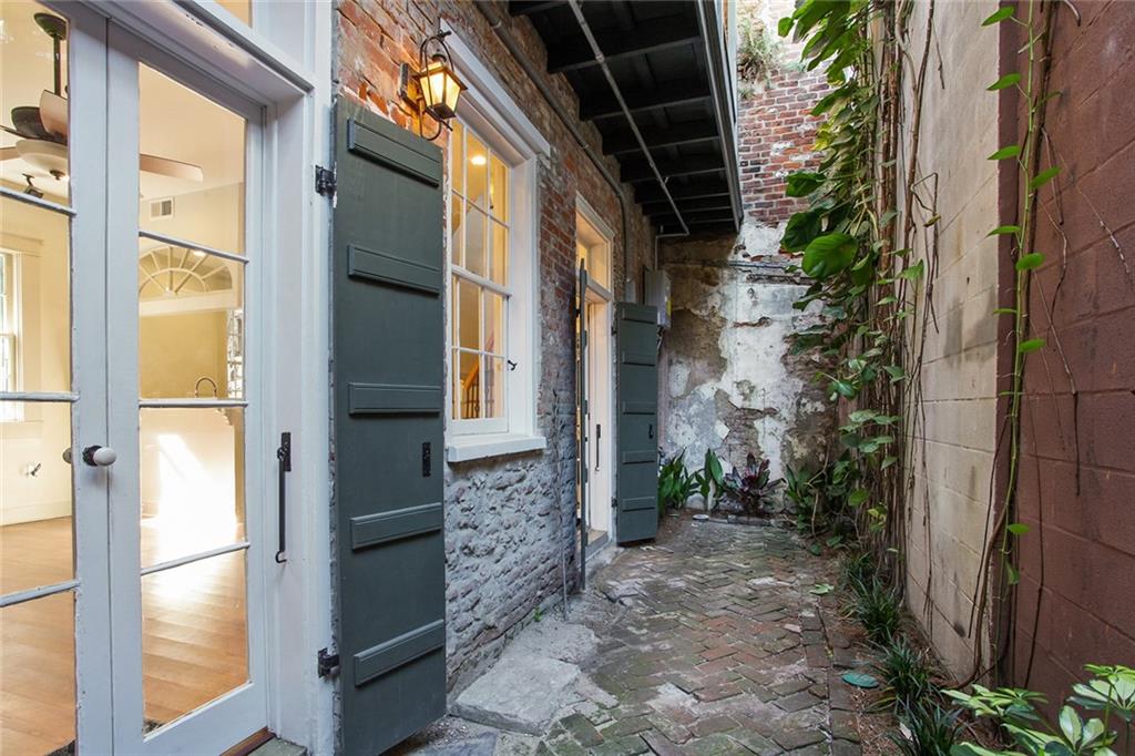 735-7 Dumaine Street, New Orleans, Louisiana image 34