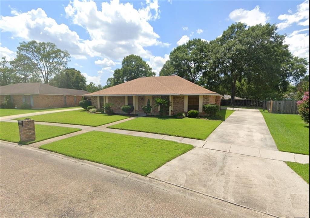 13645 Ridgeview Drive, Baton Rouge, Louisiana image 1