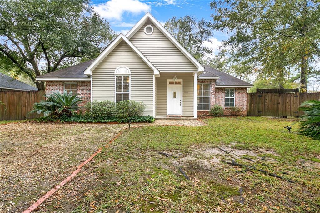 21105 Saint Ann Street, Covington, Louisiana image 2