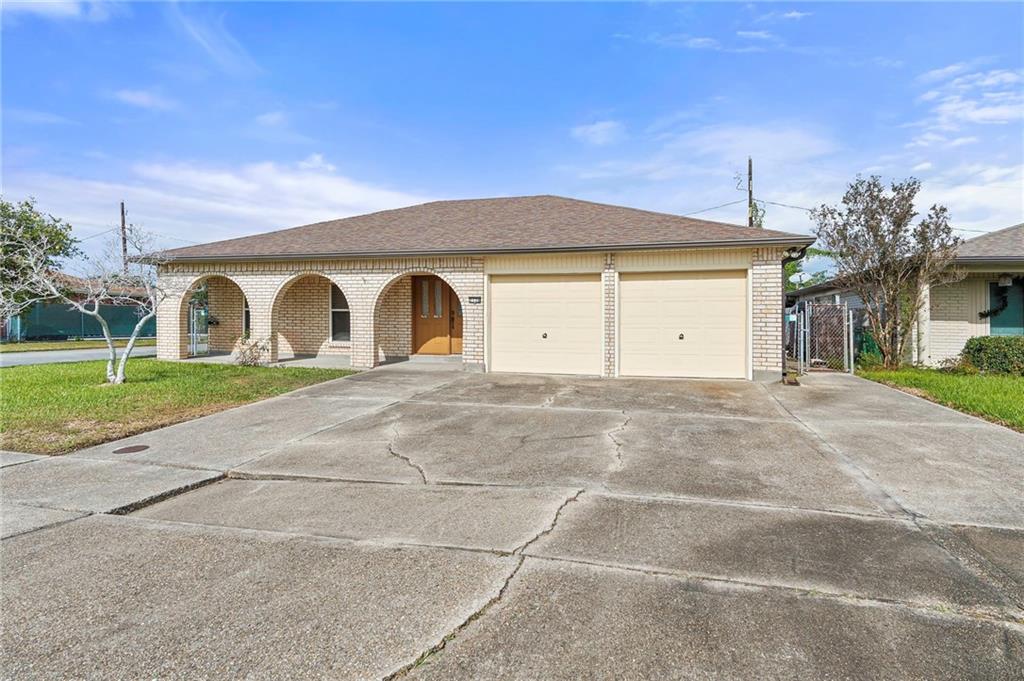 2138 Colombo Drive, Harvey, Louisiana image 2