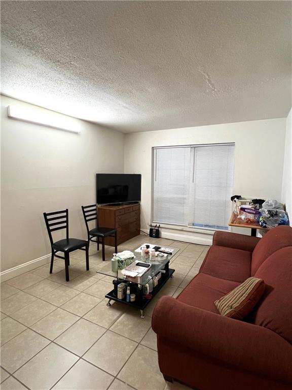 listing main picture