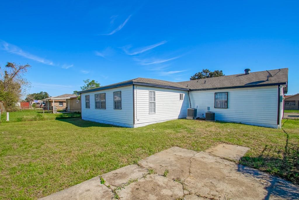 2076 Waters Drive, Marrero, Louisiana image 30