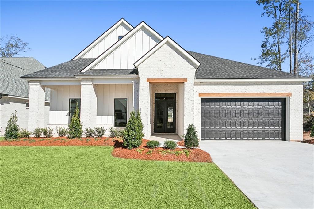 4233 Cypress Point Drive, Covington, Louisiana image 1