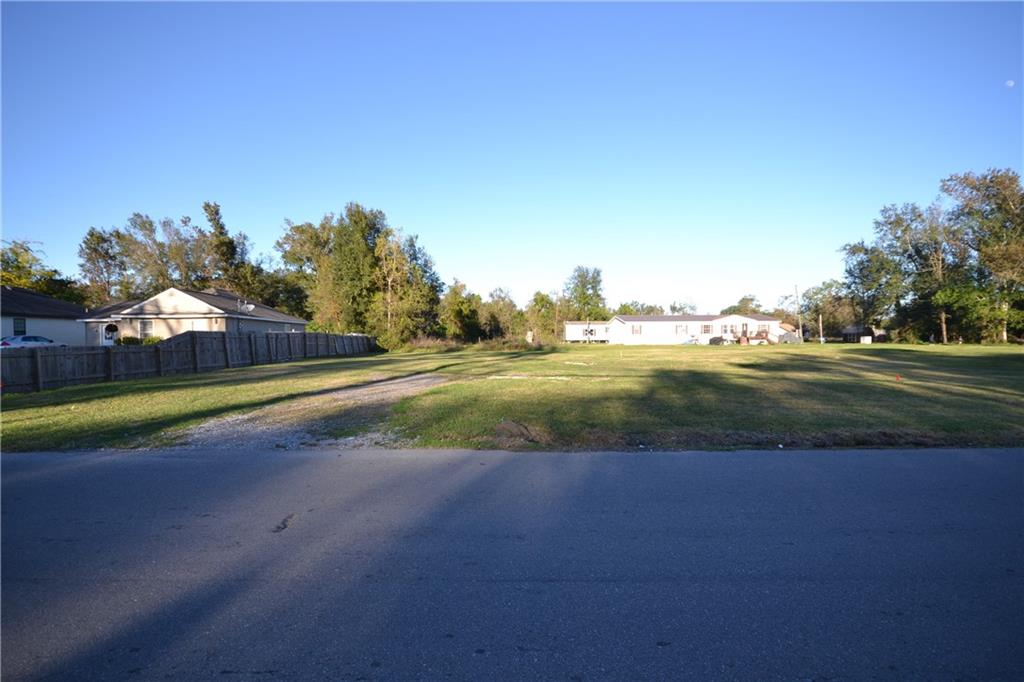 Tinney Street, Boutte, Louisiana image 1