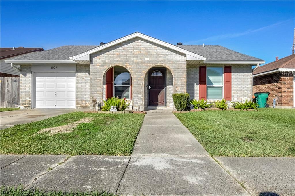 5004 Eden Roc Drive, Marrero, Louisiana image 1