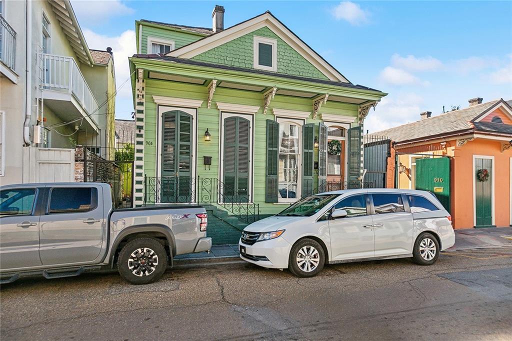 906 Saint Ann Street #1, New Orleans, Louisiana image 24