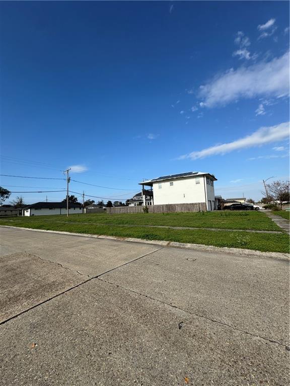 700 Cougar Drive, Arabi, Louisiana image 4