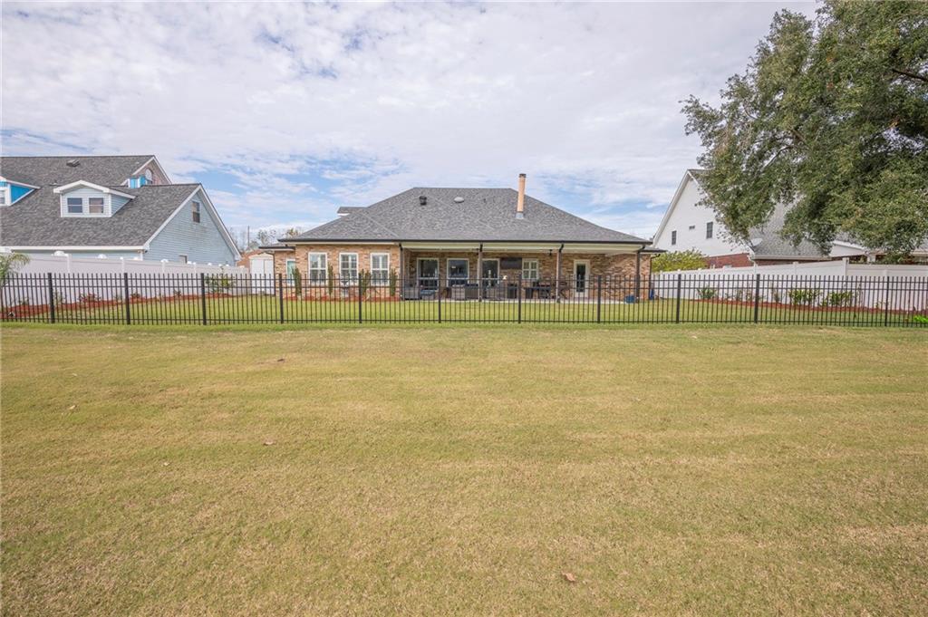 154 Villere Drive, Destrehan, Louisiana image 32