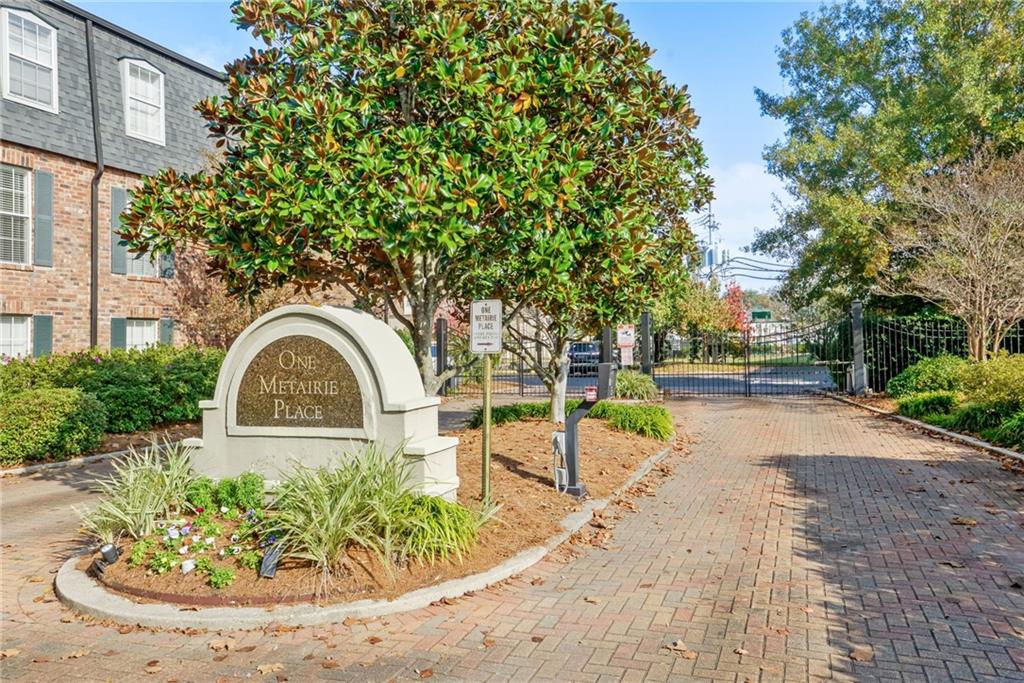 2521 Metairie Lawn Drive #306, Metairie, Louisiana image 15