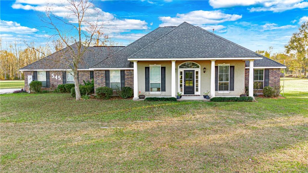 545 Tartan Trace, Covington, Louisiana image 1