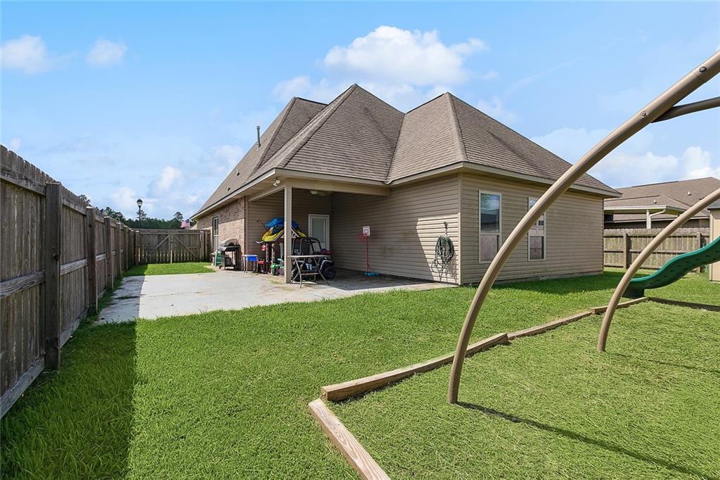 69541 Taverny Court, Madisonville, Louisiana image 20