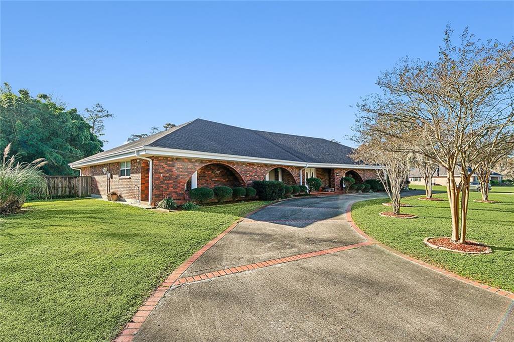 2600 Crestwood Road, Marrero, Louisiana image 1