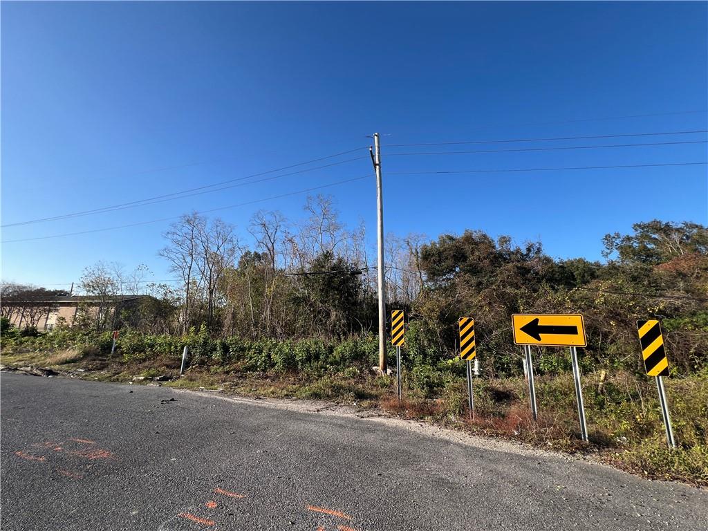 57002 Chef Menteur Highway, New Orleans, Louisiana image 3