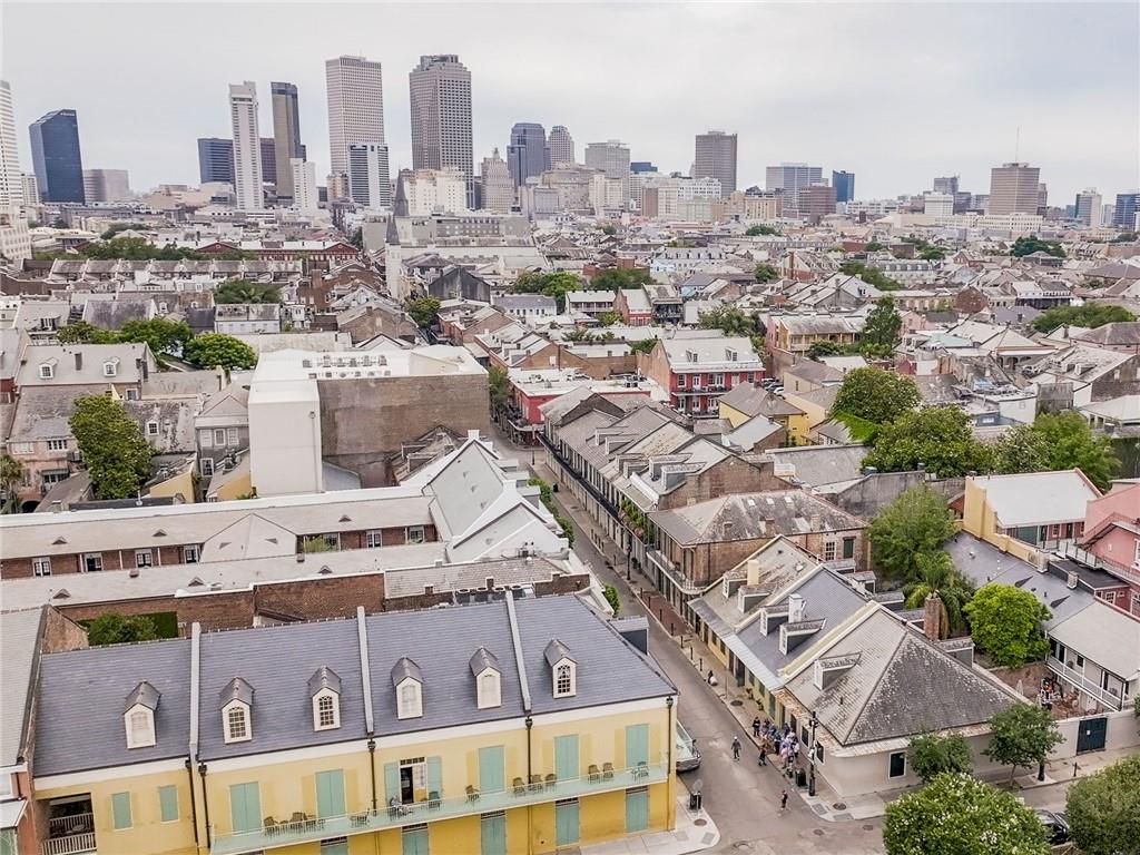 1031 Chartres Street #2, New Orleans, Louisiana image 12