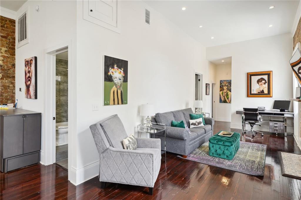 509 Governor Nicholls Street #B, New Orleans, Louisiana image 4