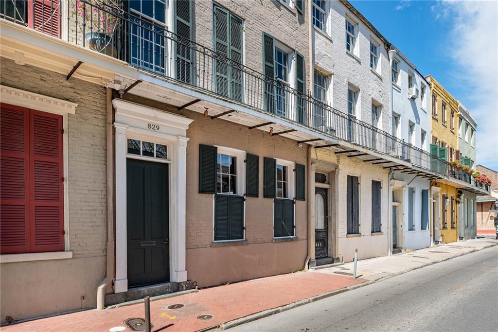 833 Burgundy A,c,e Street, New Orleans, Louisiana image 1