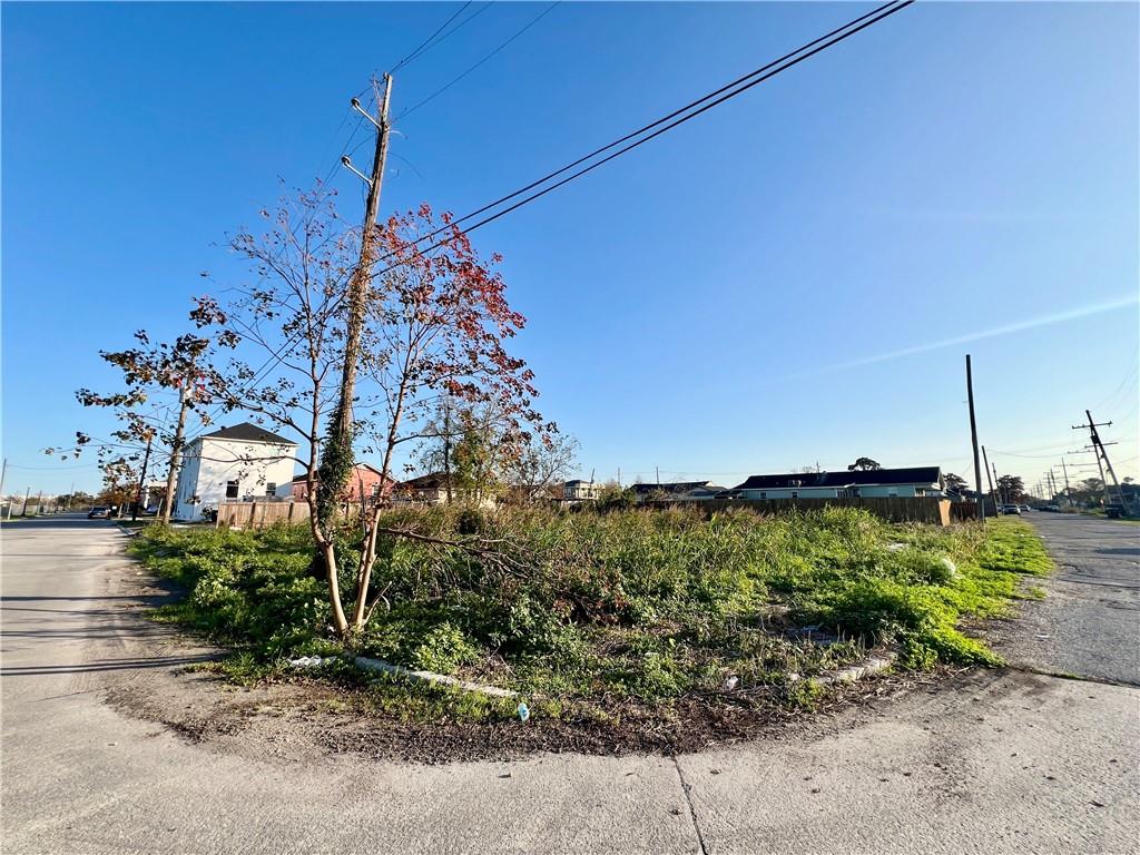 2535 Gallier Street, New Orleans, Louisiana image 2