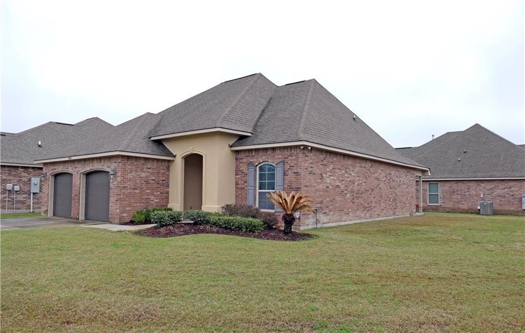 10000 Cesson Court, Madisonville, Louisiana image 2