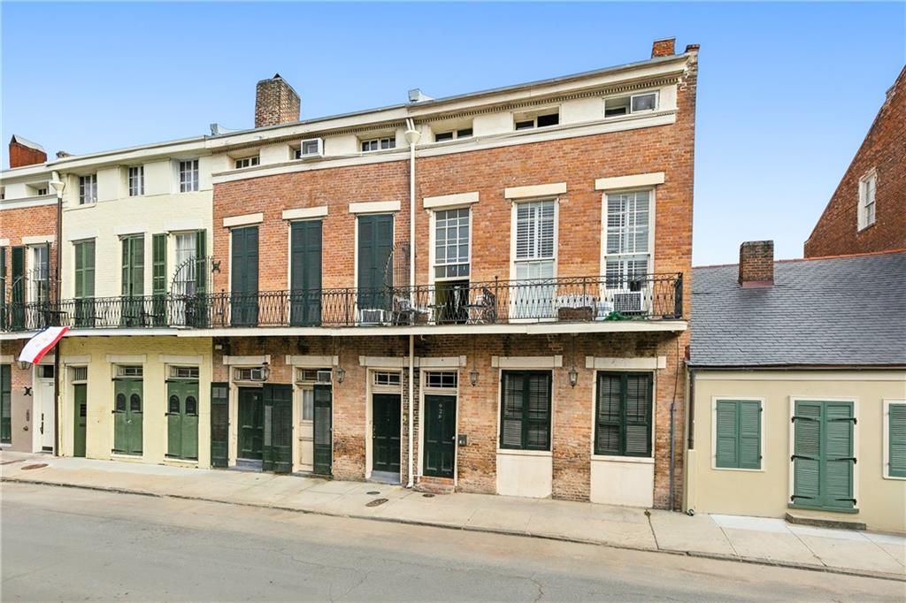 929 Dumaine Street #9, New Orleans, Louisiana image 2