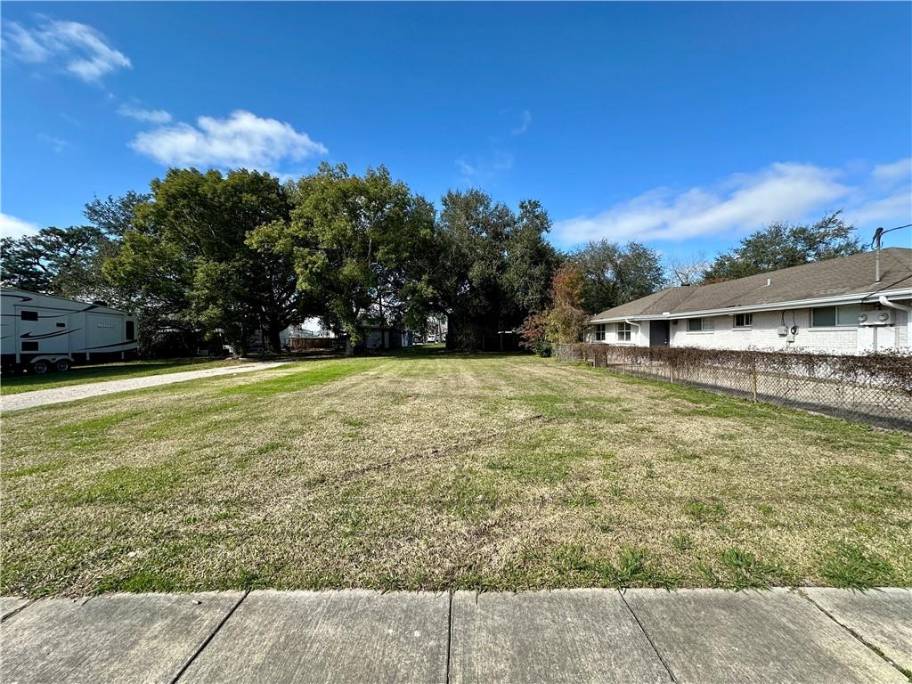 2712 Plaza Drive, Chalmette, Louisiana image 1