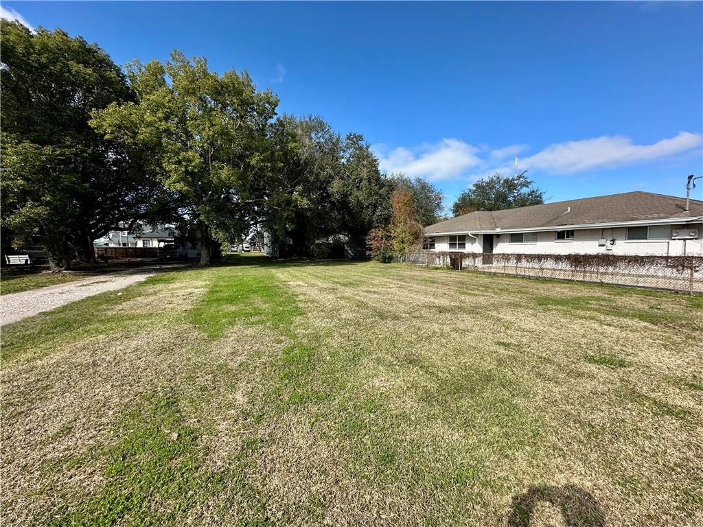 2712 Plaza Drive, Chalmette, Louisiana image 2