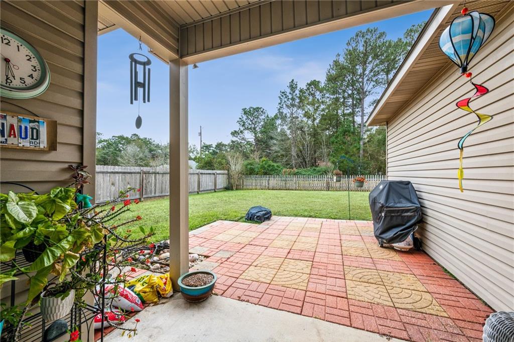 716 Branch Crossing Drive, Covington, Louisiana image 9