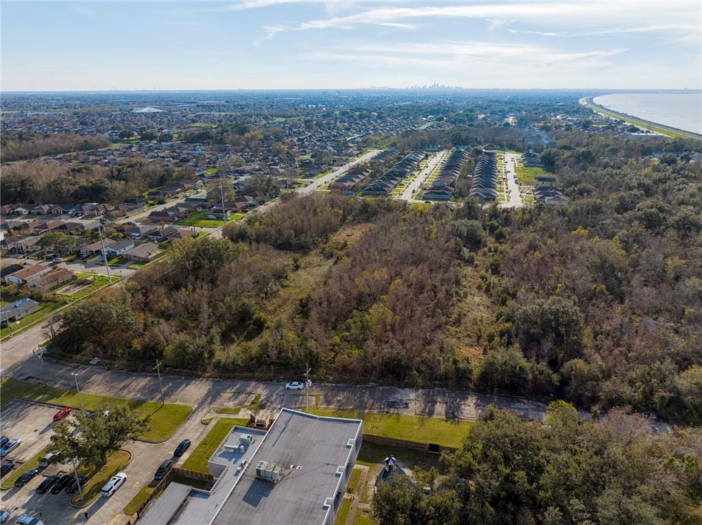 14101 Curran Boulevard, New Orleans, Louisiana image 6