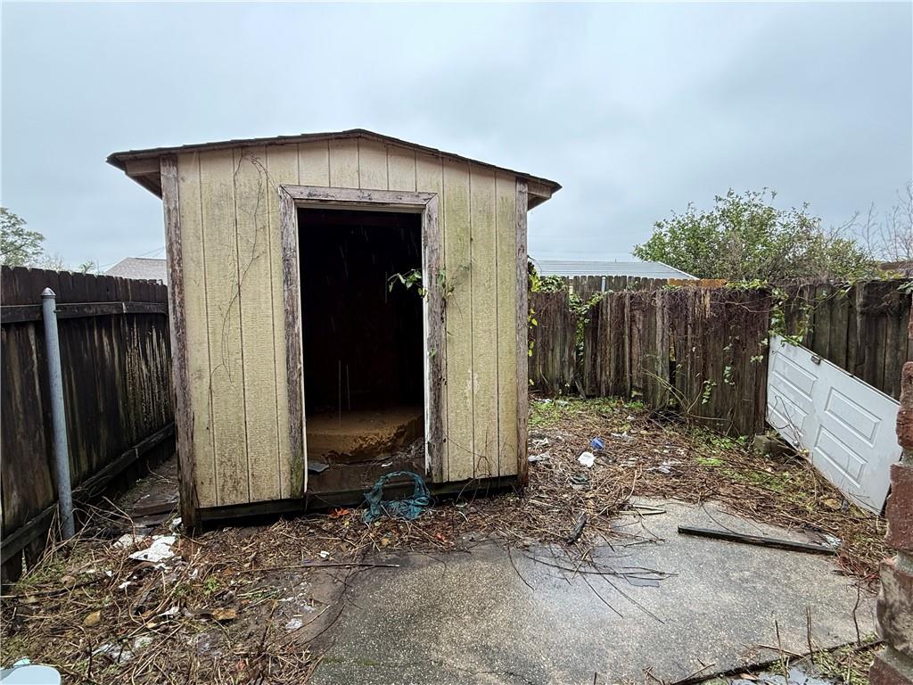 5954 Beechcraft Street, New Orleans, Louisiana image 13