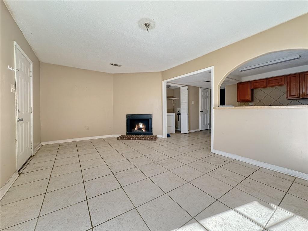 5954 Beechcraft Street, New Orleans, Louisiana image 2