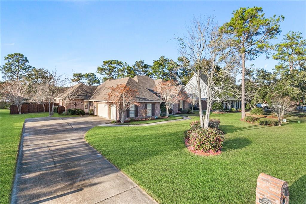 525 Winbourne Drive, Slidell, Louisiana image 3