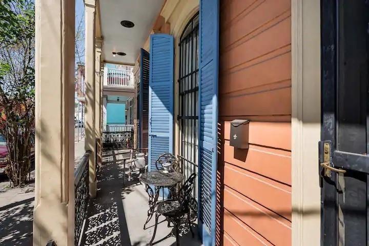 2109 Chartres Street, New Orleans, Louisiana image 2