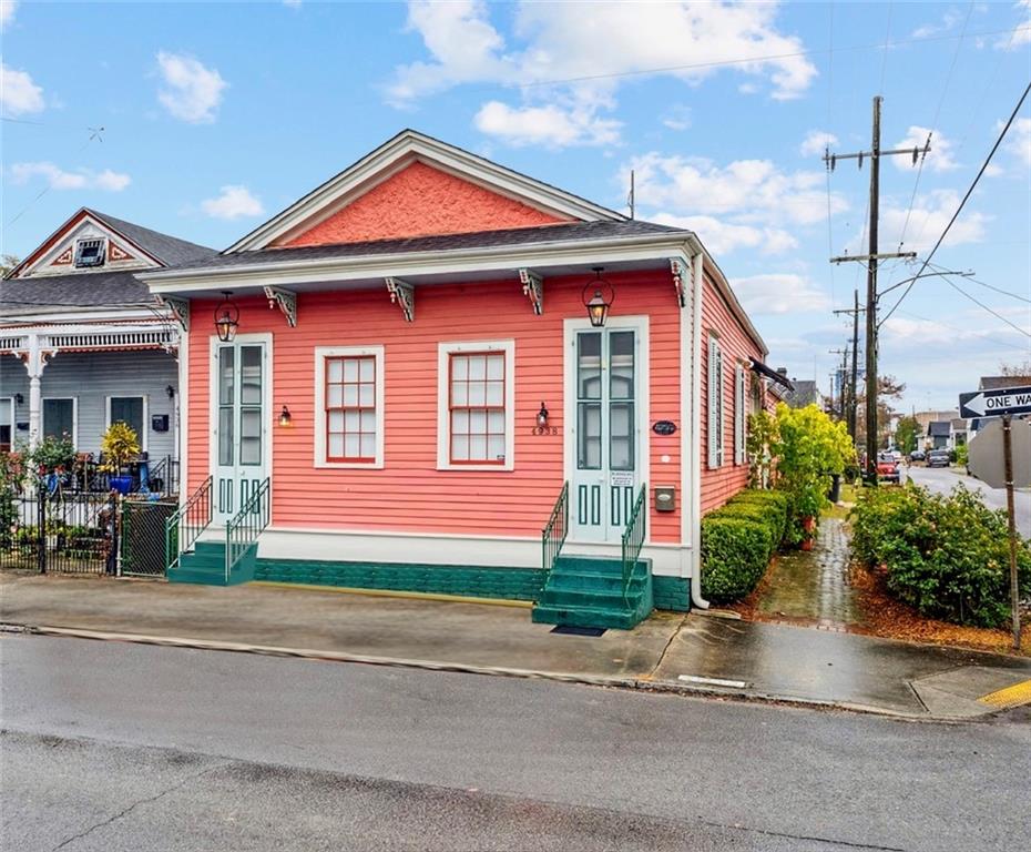 4938 Laurel Street, New Orleans, Louisiana image 1