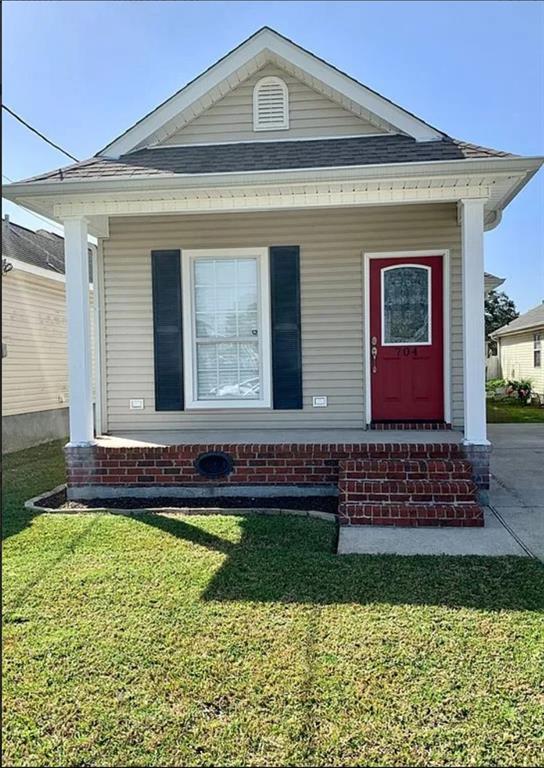 704 Richard Street, Gretna, Louisiana image 1