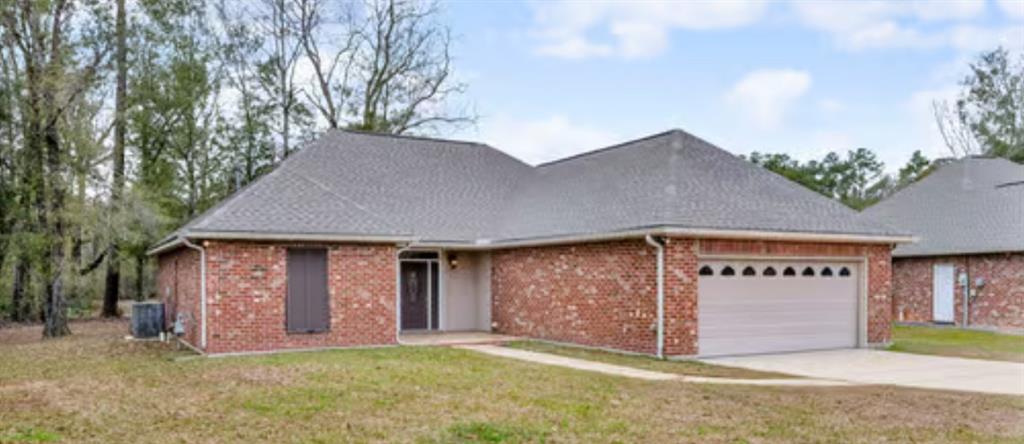 11352 Autumn Brook Drive, Ponchatoula, Louisiana image 2