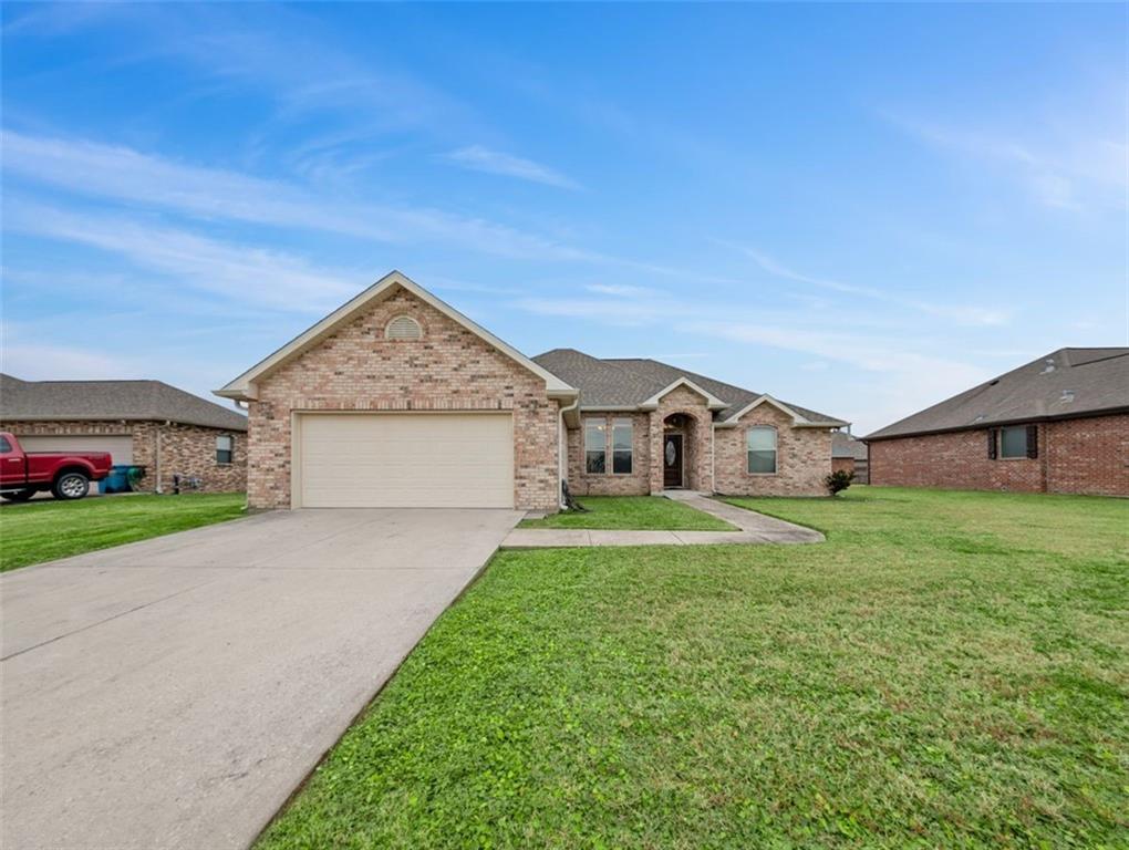 420 Lakewood Drive, Luling, Louisiana image 1