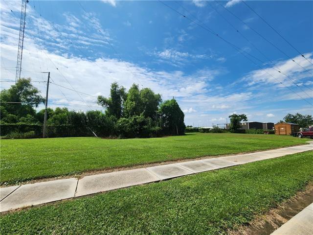 704 Daryl Drive, Chalmette, Louisiana image 1