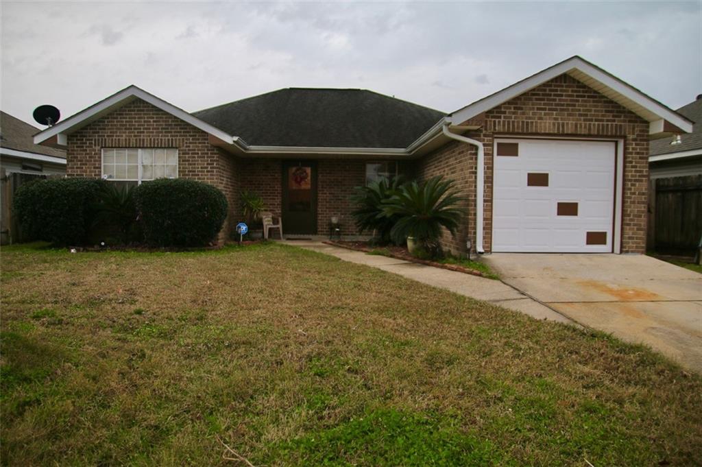 3729 Eastview Drive, Harvey, Louisiana image 1