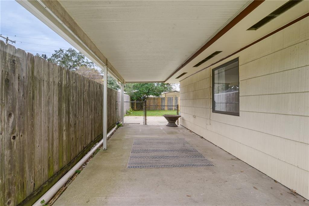 2410 Somerset Drive, New Orleans, Louisiana image 14