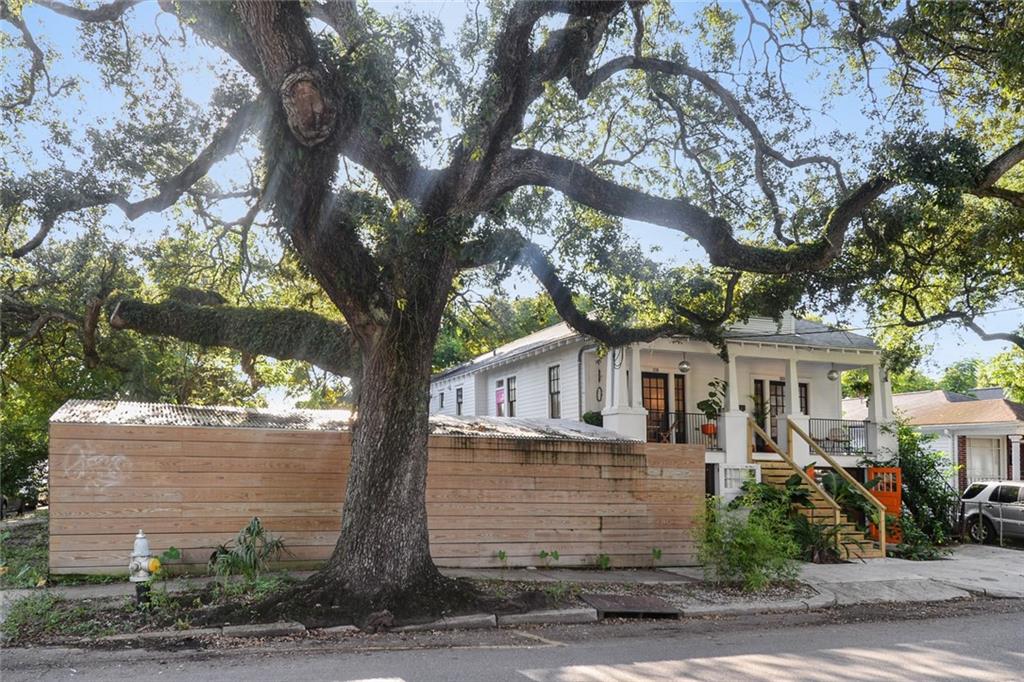 1233 35 Poland Avenue, New Orleans, Louisiana image 3