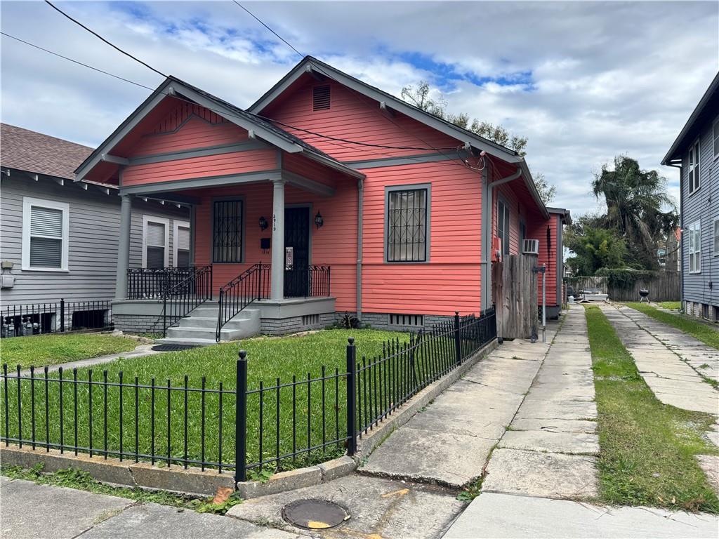 2919 Pine Street, New Orleans, Louisiana image 1