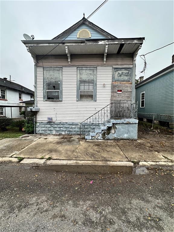 1931 Frenchmen Street, New Orleans, Louisiana image 1