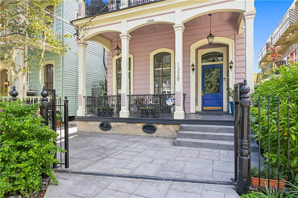 1328 Esplanade Avenue, New Orleans, Louisiana image 2