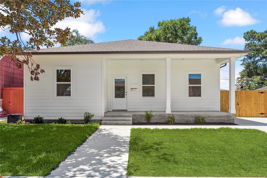 1504 Mason Smith Avenue, Metairie, Louisiana image 1