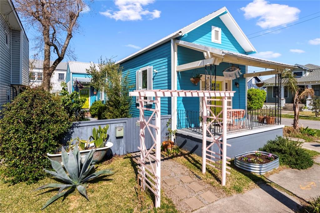 1841 Rosiere Street, New Orleans, Louisiana image 2