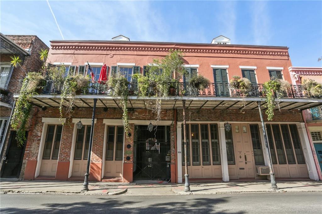 931 Chartres Street #12, New Orleans, Louisiana image 2