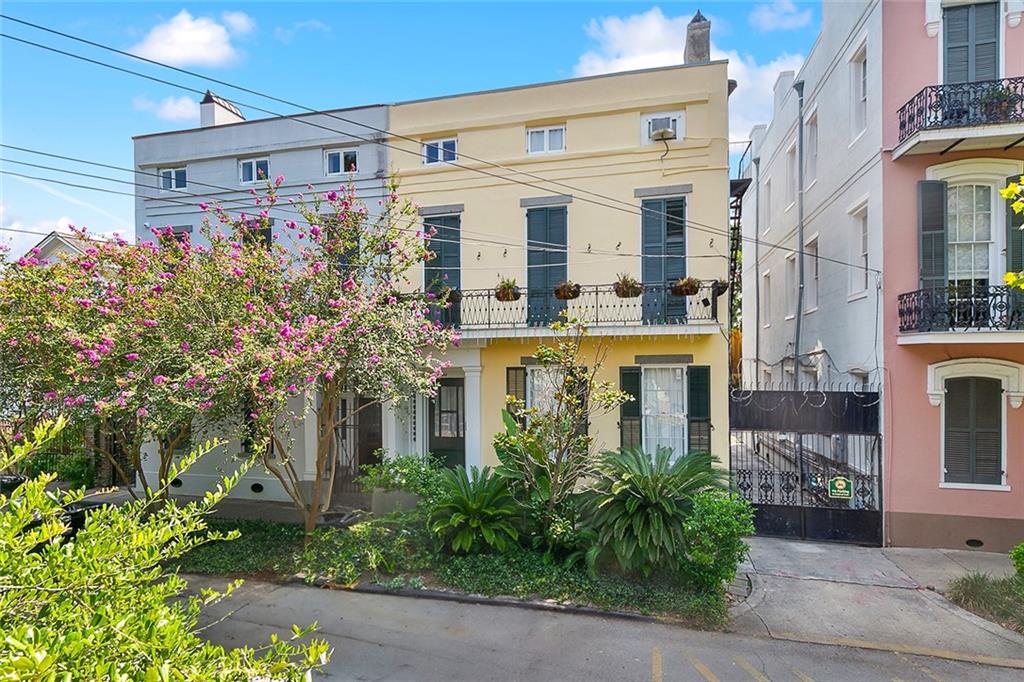 812 Esplanade Avenue #4, New Orleans, Louisiana image 1