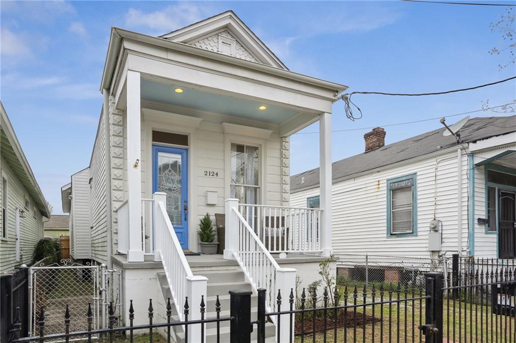 2124 Cadiz Street, New Orleans, Louisiana image 2