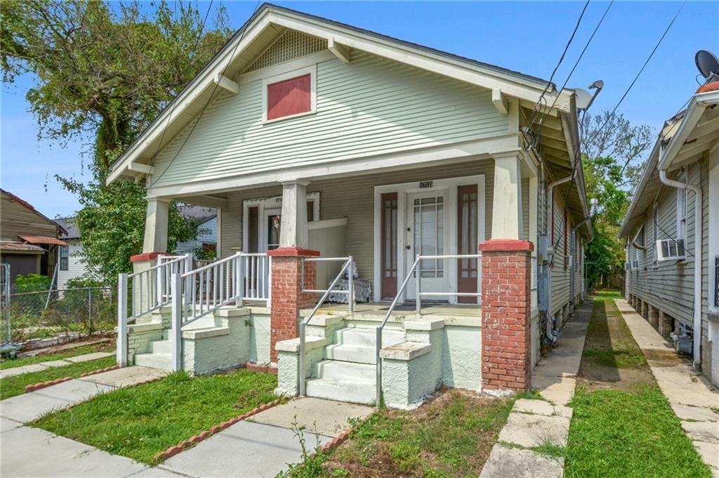 1713 15 8th Street, New Orleans, Louisiana image 2